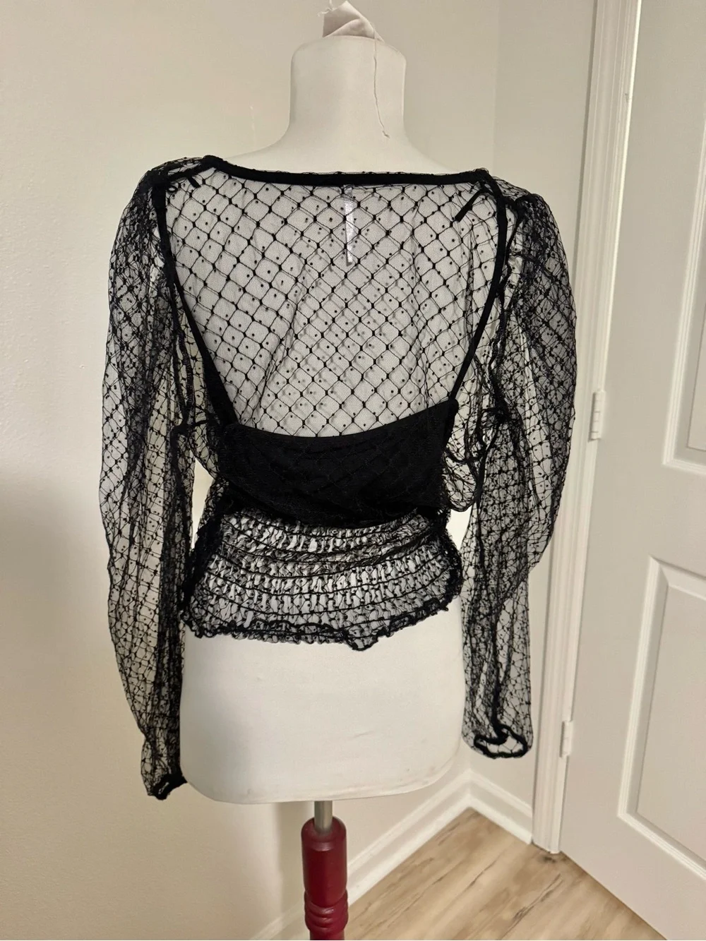 Free People Stevie Lace Top – Black – Size L